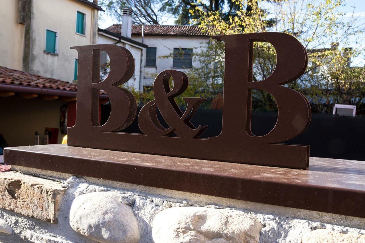 B&B Agli Angeli П'єве-ді-Соліго Екстер'єр фото